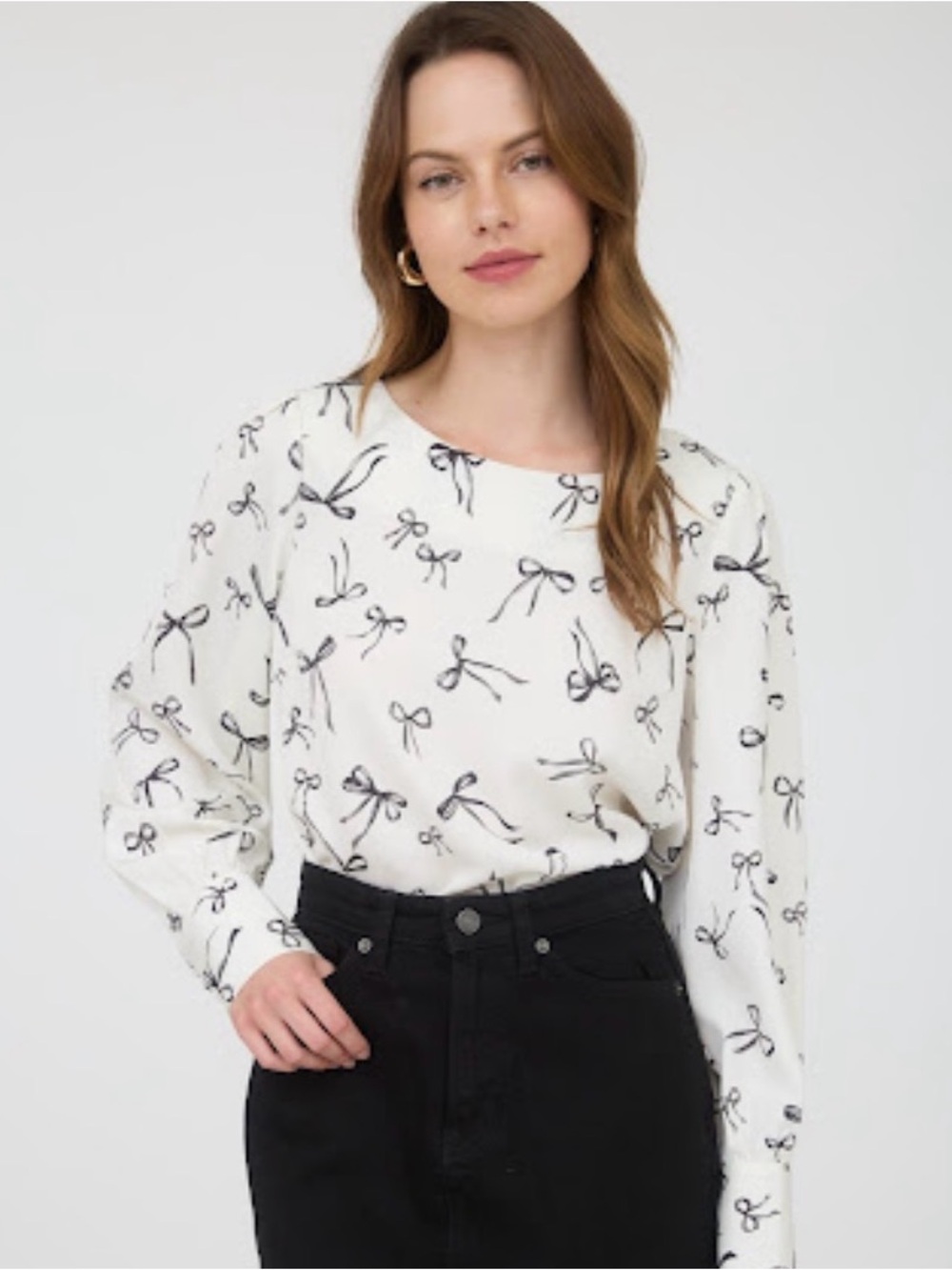 Women’s White Bow-Print Long Sleeve Blouse